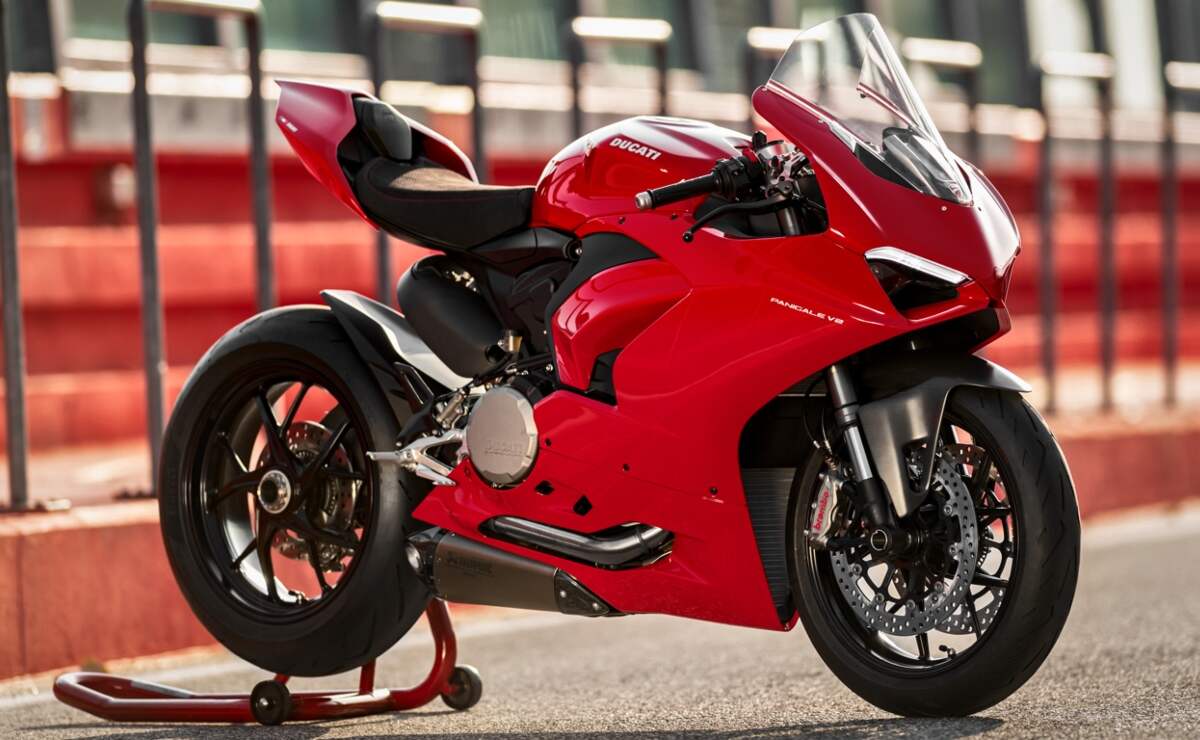 Ducati Panigale V2