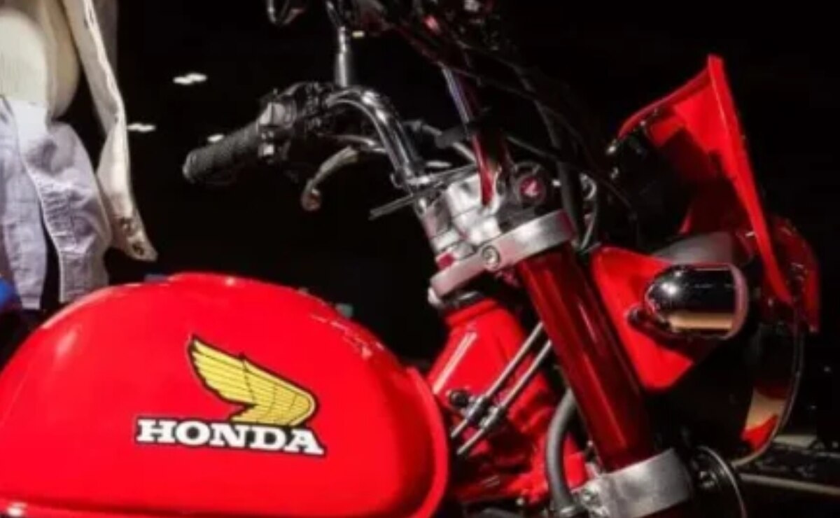 La Honda Monkey se viste de enduro de los 80