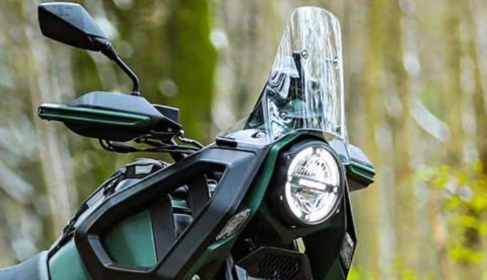 La Royal Enfield Himalayan ya tiene su rival más cercana: también tiene inspiración británica