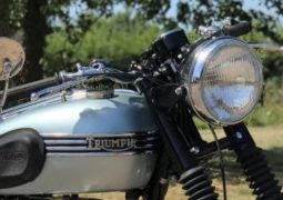 La moto de Triumph que saltó a la fama por una película y fue furor en Estados Unidos