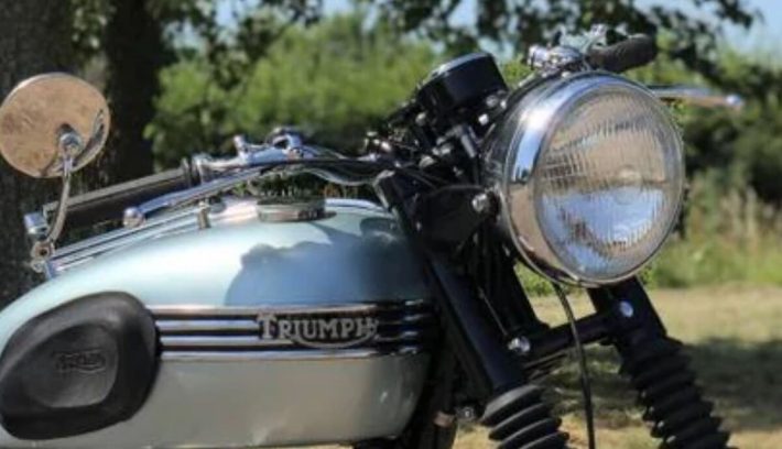 La moto de Triumph que saltó a la fama por una película y fue furor en Estados Unidos