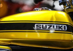 Logo Suzuki