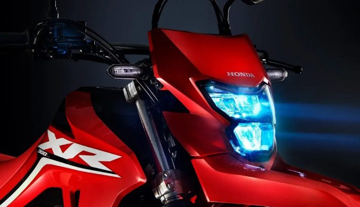 Honda Tornado XR 300L luces