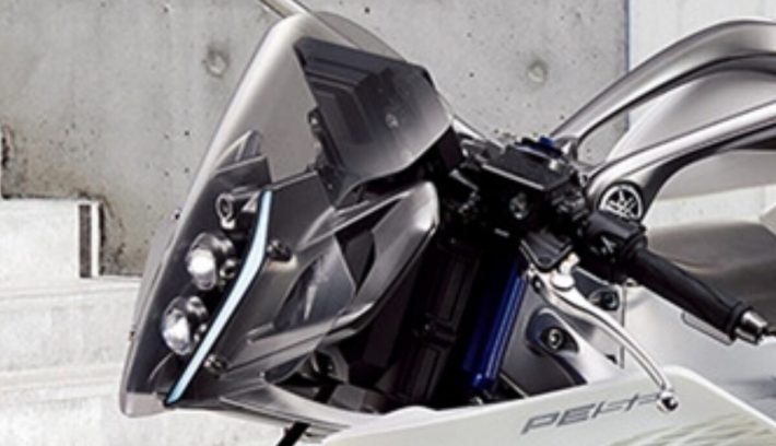 Yamaha vuelve a dar pistas de una moto deportiva muy esperada
