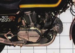 Historia y características de la Ducati 900 Darmah Sport