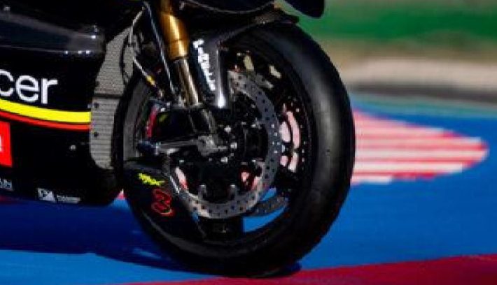 La moto deportiva más MotoGP de todas: viene hasta con efecto suelo