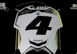 TF 450-RC de Triumph