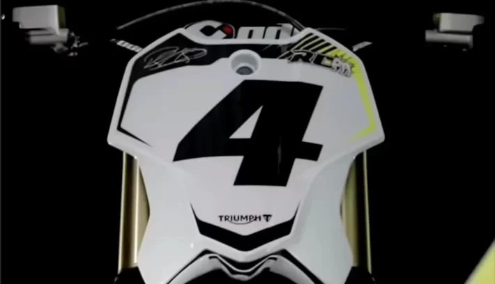 TF 450-RC de Triumph