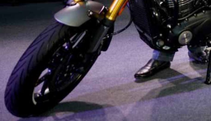 Truimph lanza una versión más barata de su moto roadster más accesible