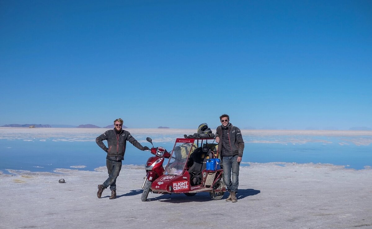 Una aventura en moto con una sidecar