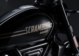 Ducati renueva dos modelos de su línea más económica