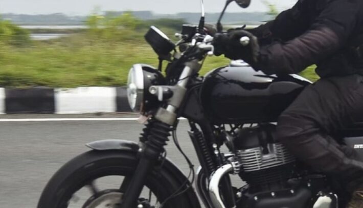 Royal Enfield está por lanzar su nueva 650: ya se la ha visto rodar