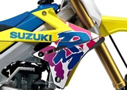 Suzuki presenta su línea vintage de motocross: a estos históricos modelos alude