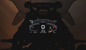moto trail Voge 900 DSX
