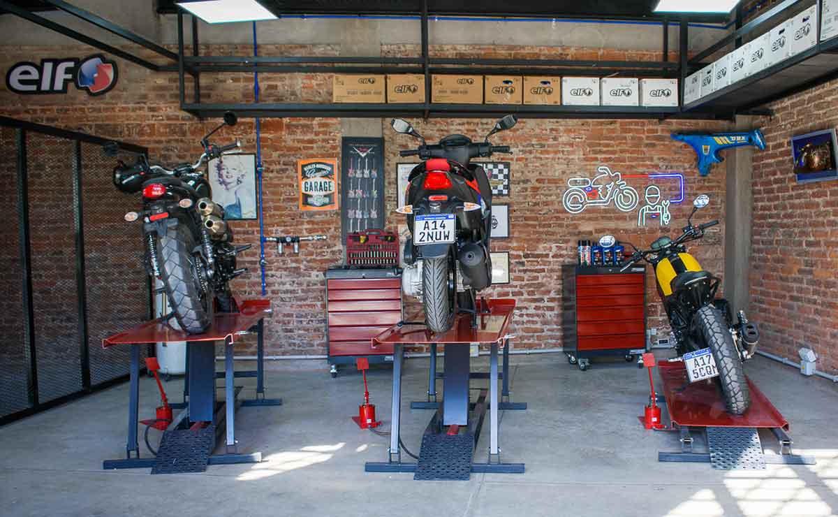 elf cafe motos 2