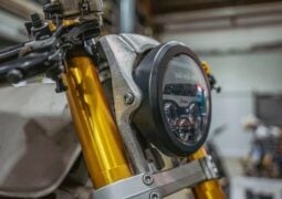 Yamaha RD400 y su transformación