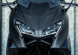 Yamaha renueva la TMAX para 2025: estos son los cambios que presenta