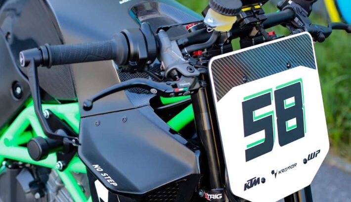 Moto Naked Kramer GP-890 XX