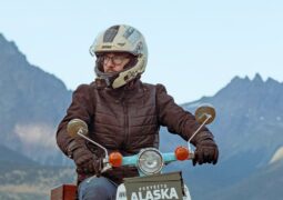 Pablo Imhoff en su Honda C90- Viaje a Alaska