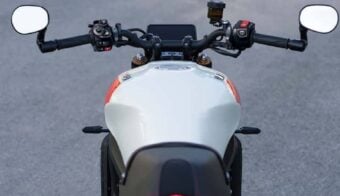 yamaha xsr 900 2025 pantalla Yamaha XSR900 2025 f
