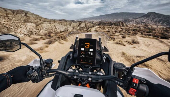 KTM 1390 Super Adventure R moto trail