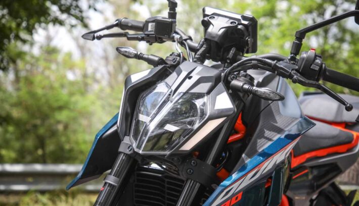 Prueba KTM 390 Duke G3