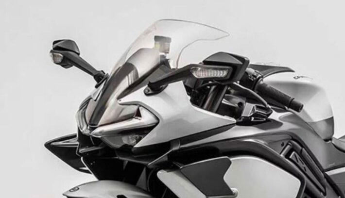 CFMoto y un radical cinturón de seguridad: en qué moto debuta