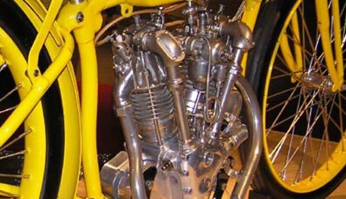 Cyclone V-Twin, de hace un siglo, es la moto más cara del mundo