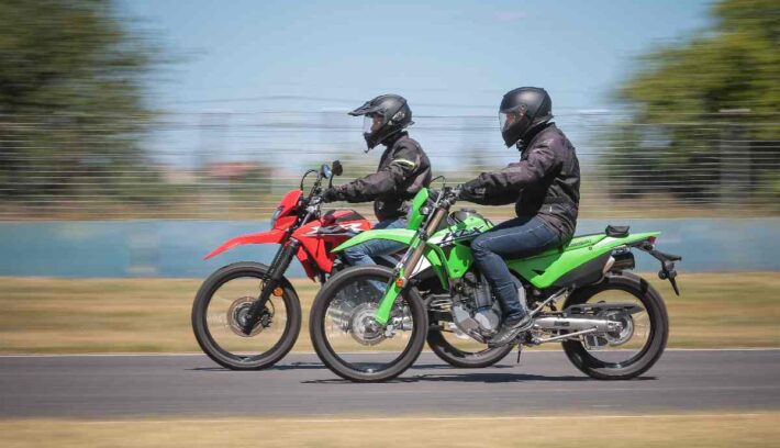 Honda XR 300 Tornado y Kawasaki KLX 300