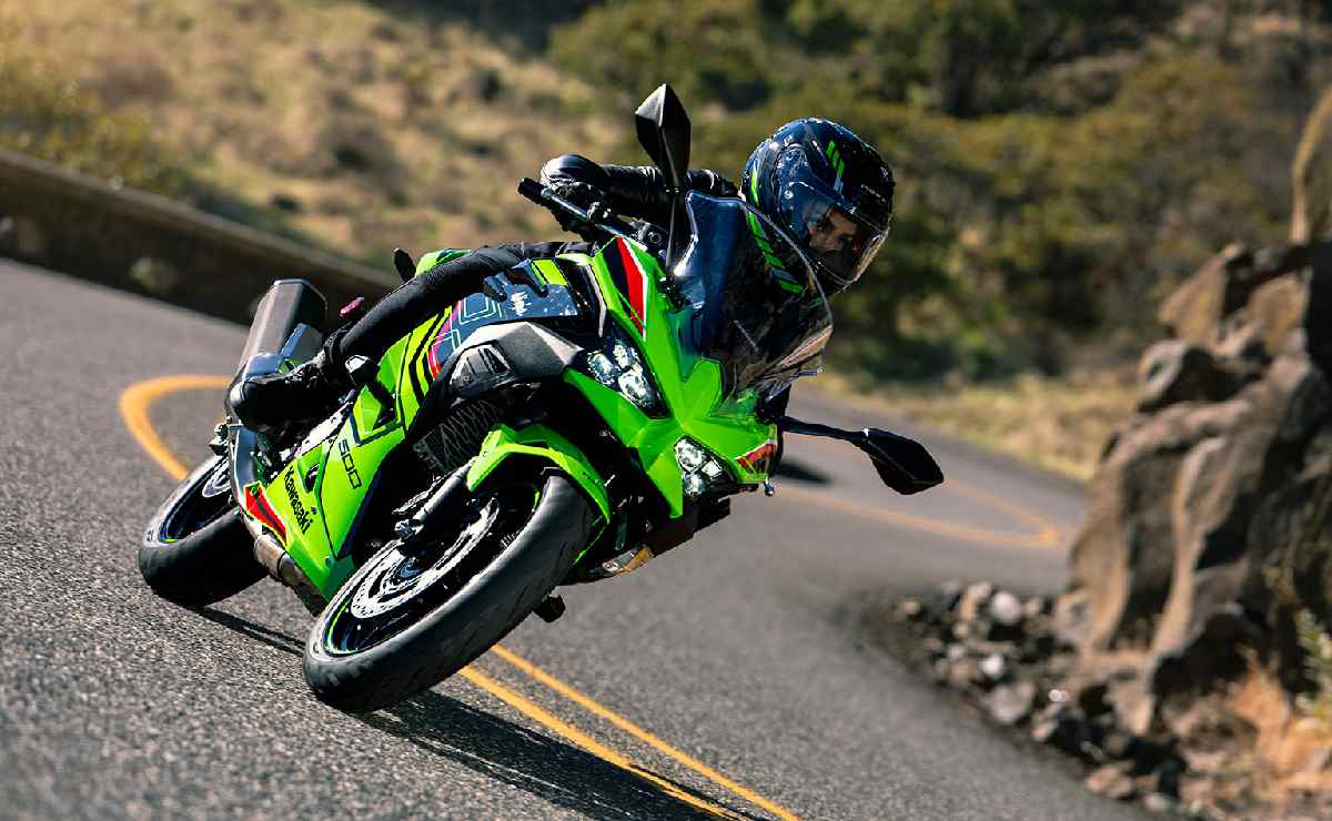 Kawasaki Ninja 500 SE