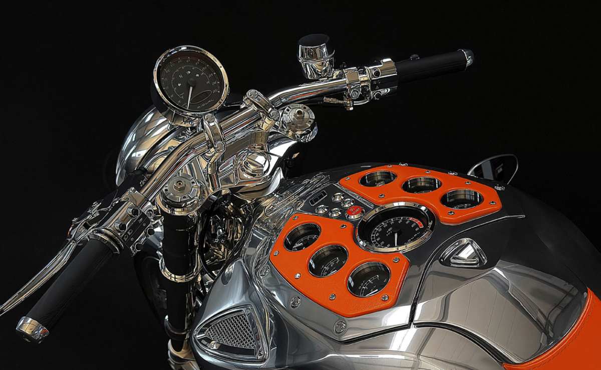 moto Midual Type 1 Quintessence