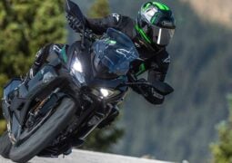 Kawasaki Ninja 1100SX