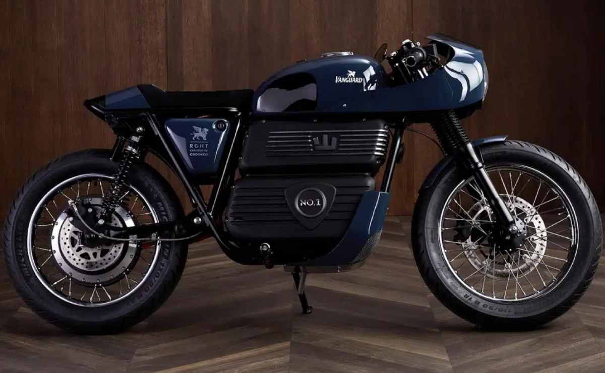 moto cafe racer RGNT