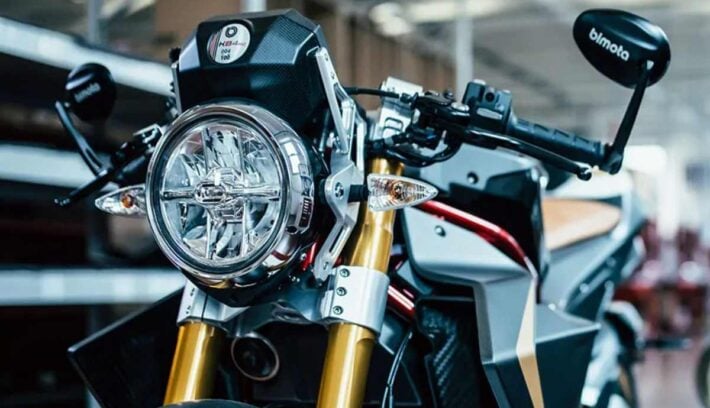 Bimota KB4RC: así es la moto naked con corazón Kawasaki