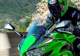 Kawasaki Ninja 650 KRT 2025