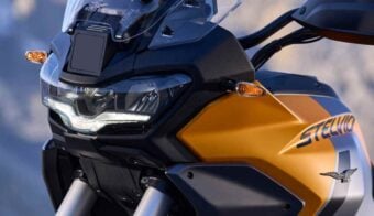 Moto Guzzi Stelvio frente a la Honda Africa Twin: ¿Cuál es la mejor moto trail?