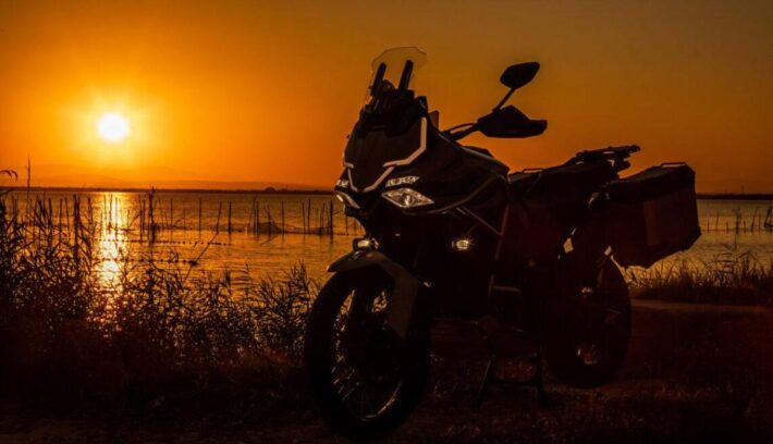 Curiosidades de la nueva moto trail de Zontes