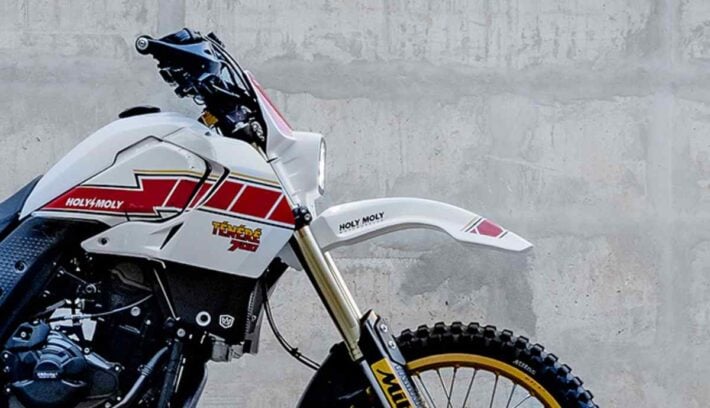 Yamaha Ténéré estilo retro