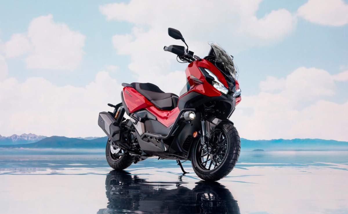 Honda ADV 350 o el nuevo Zontes 368G: ¿cuál es mejor?