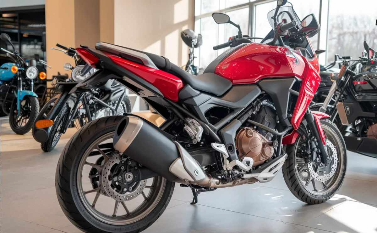 Honda XRE 300 Crimson 2026