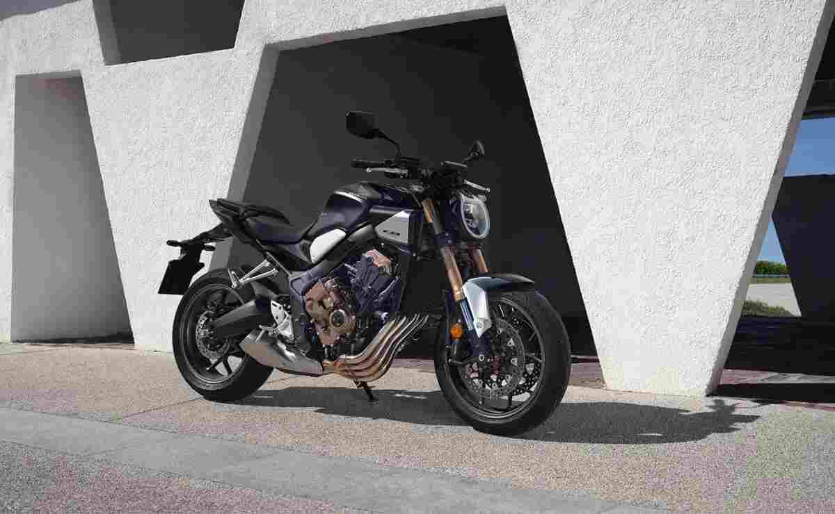 Honda CB650R E-Clutch