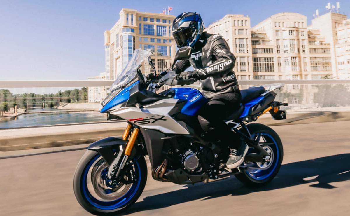 Suzuki GSX-S1000GX 