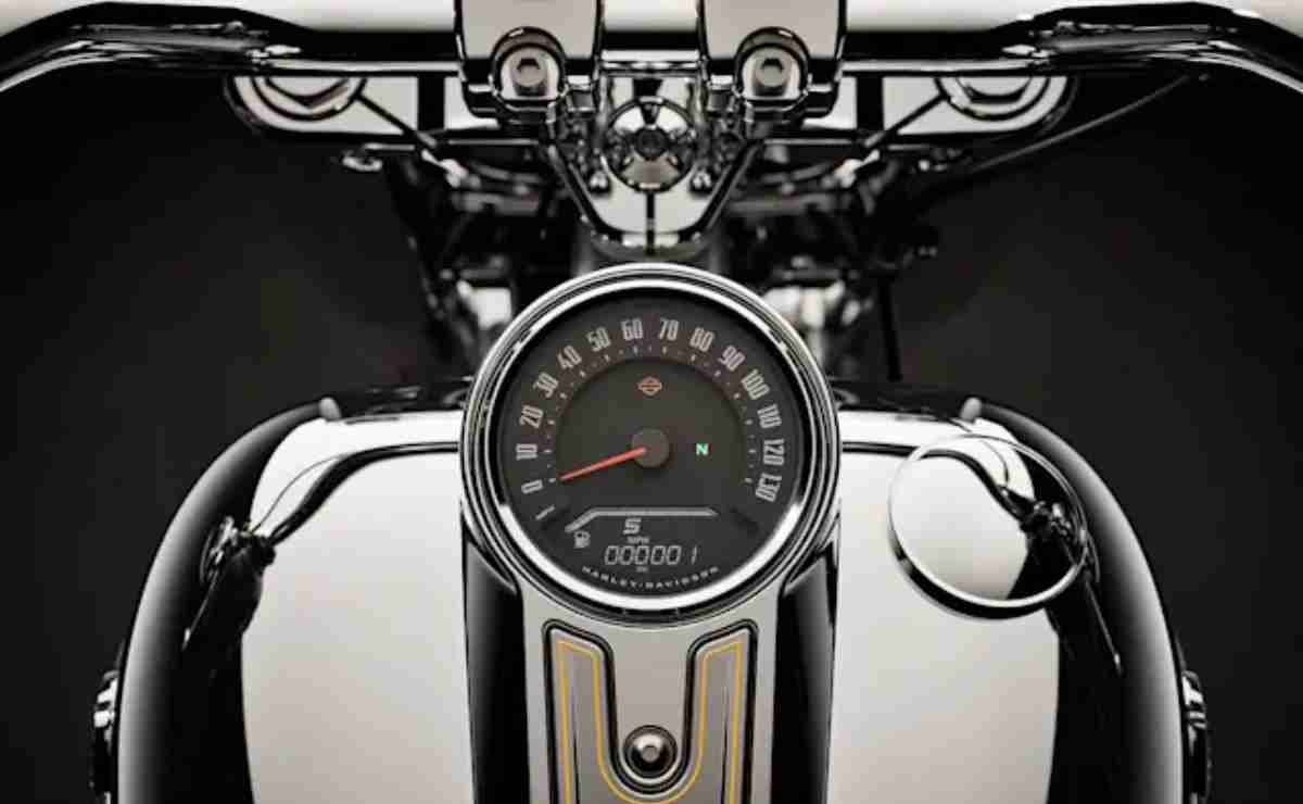 Harley-Davidson Fat Boy Gray Ghost 2025