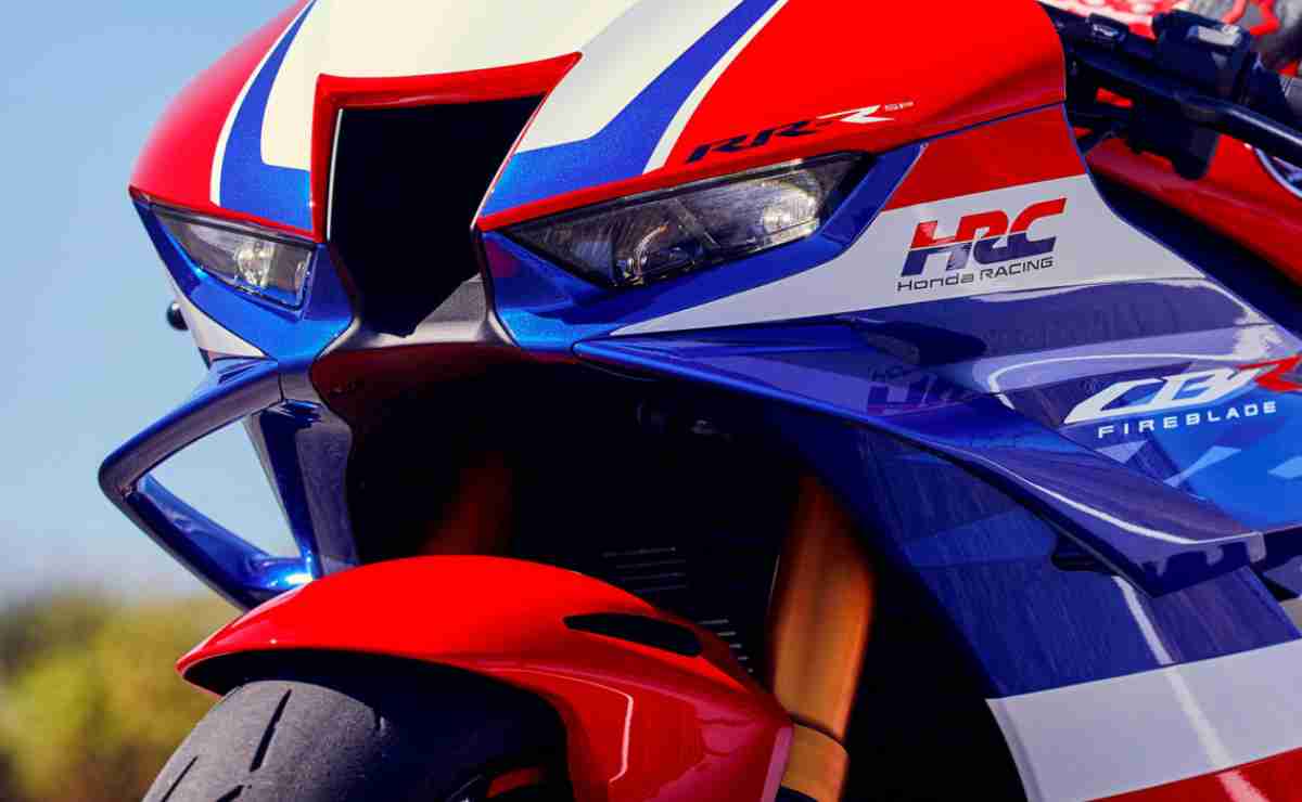 Honda CBR 1000RR-R Fireblade 