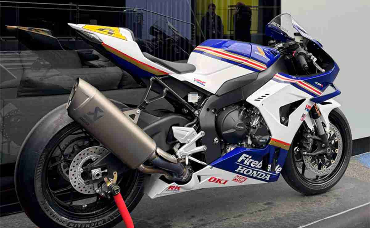 Honda CBR 1000RR-R Fireblade 