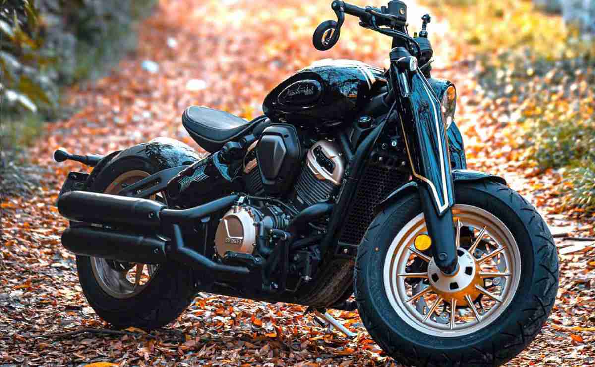 Moto Benda Napoleonbob 500