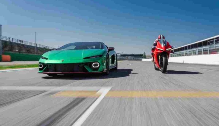 moto ducati panigale v4 vs lamborghini temerario 3 Moto Ducati Panigale V4 vs Lamborghini Temerario