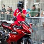 moto lewis hamilton mv agusta Imagen relacionada