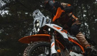 Precio de la moto trail KTM 390 Adventure R en Colombia