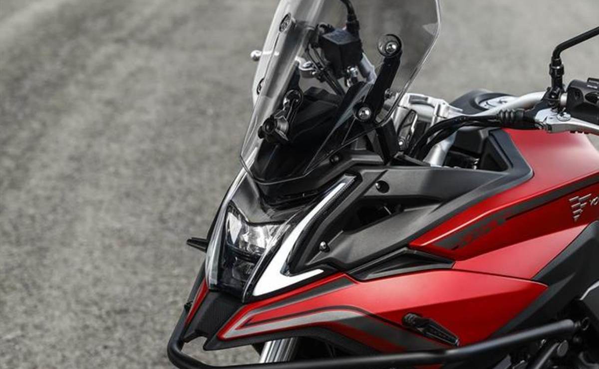 Precio moto trail Voge 500 DS 